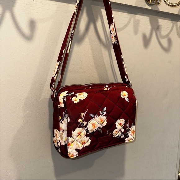 Vera Bradley Blooms & Branches Medium Hipster Crossbody Bag in Performance Twill - Picture 7 of 9